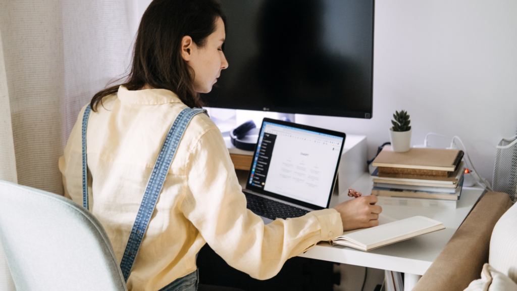 Improve Your AI Search Visibility And Learn How To Rank On ChatGPT