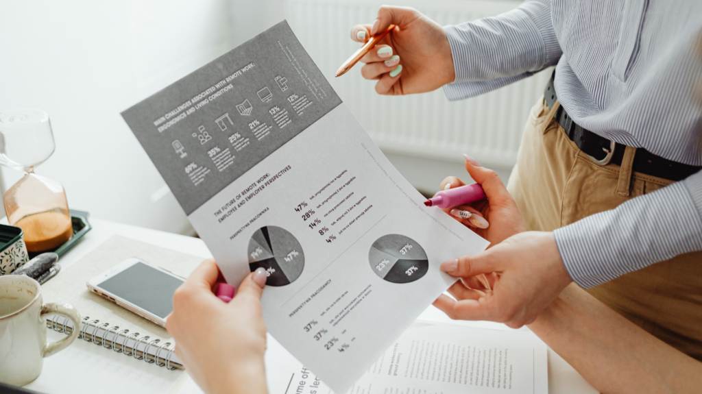 Learn E-Commerce Accounting With RetailHub And Manage Your Online Store Finances