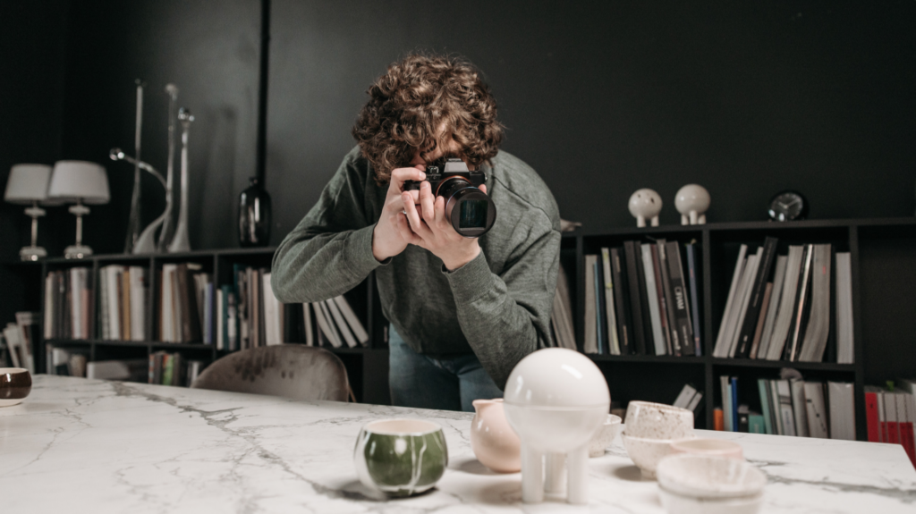 Capture Better Product Visuals With E-Commerce Product Photography Tips From RetailHub